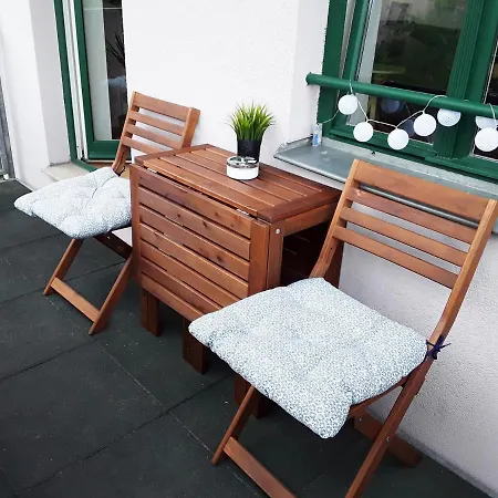 Apartment Schoene, Ruhige Zweiraumwohnung Im Angesagten Altlindenau